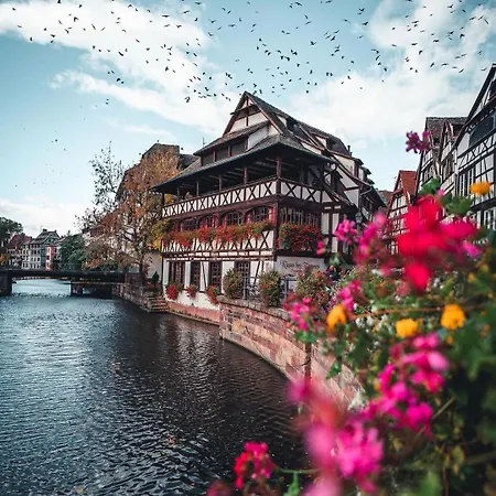 Appartement Vue Degagee, Cuisine Moderne Et Wifi