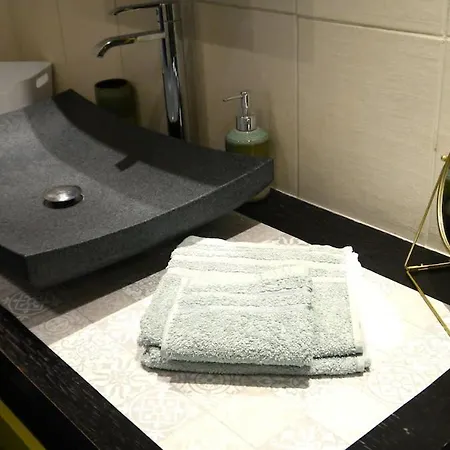 Vue Degagee, Cuisine Moderne Et Wifi Apartment *