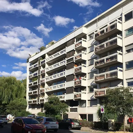 Vue Degagee, Cuisine Moderne Et Wifi *