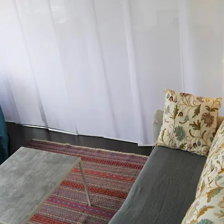 Appartement Vue Degagee, Cuisine Moderne Et Wifi Straatsburg