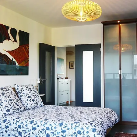 Apartment Vue Degagee, Cuisine Moderne Et Wifi