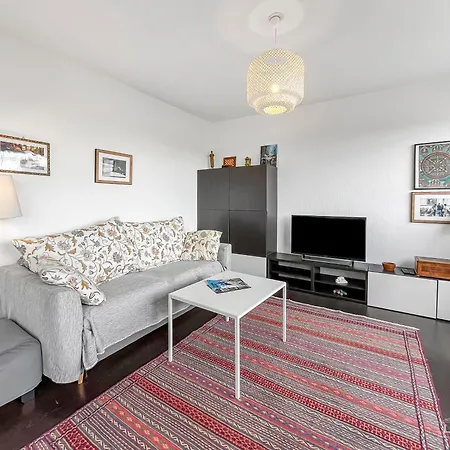 Apartment Vue Degagee, Cuisine Moderne Et Wifi *