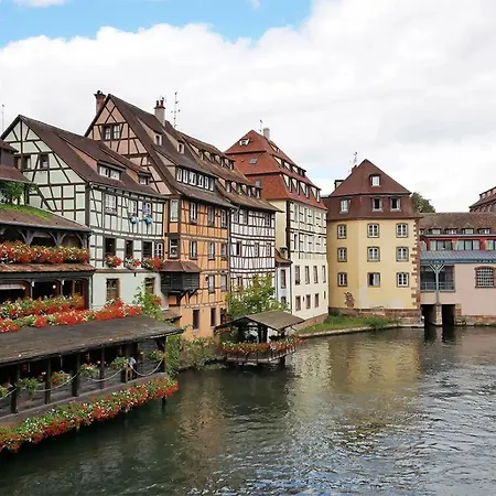 Apartment Vue Degagee, Cuisine Moderne Et Wifi Strasbourg