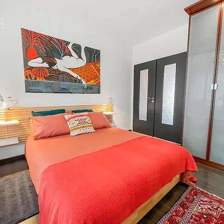 Vue Degagee, Cuisine Moderne Et Wifi *