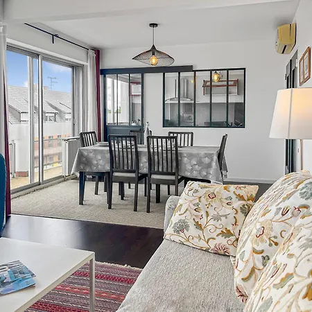 Vue Degagee, Cuisine Moderne Et Wifi *