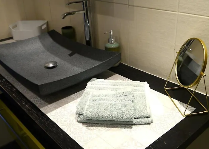 Vue Degagee, Cuisine Moderne Et Wifi Lägenhet *