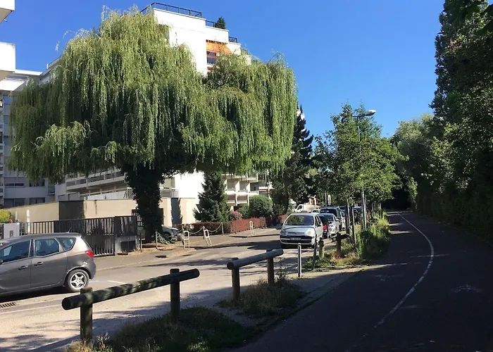 Vue Degagee, Cuisine Moderne Et Wifi * Strasbourg